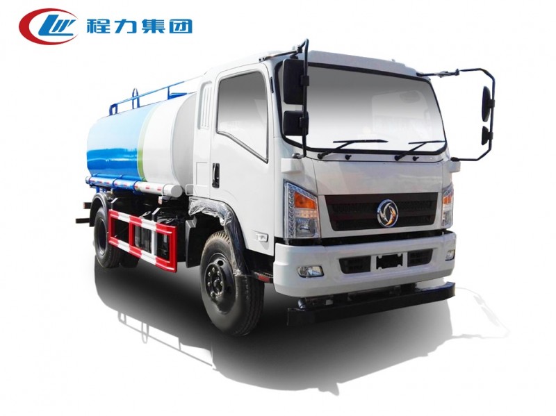 東風D912新款8-12方灑水車