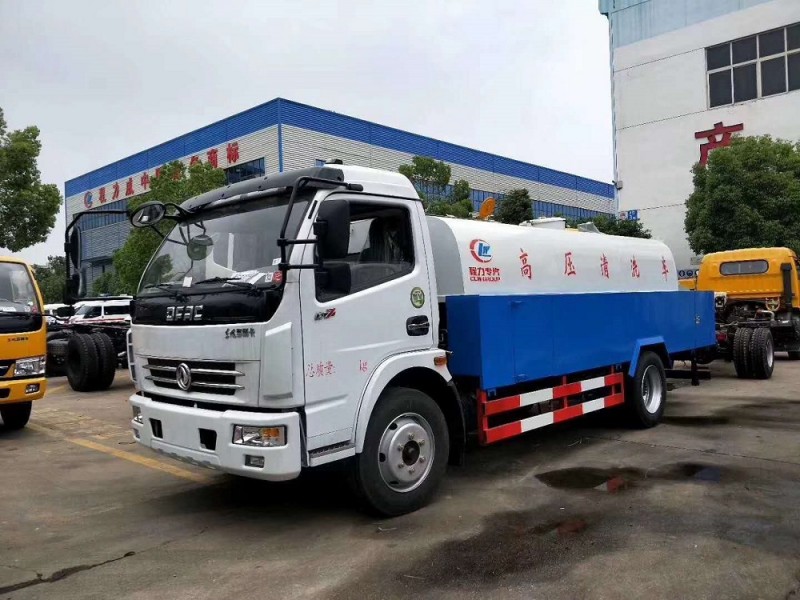 東風大多利卡高壓清洗車
