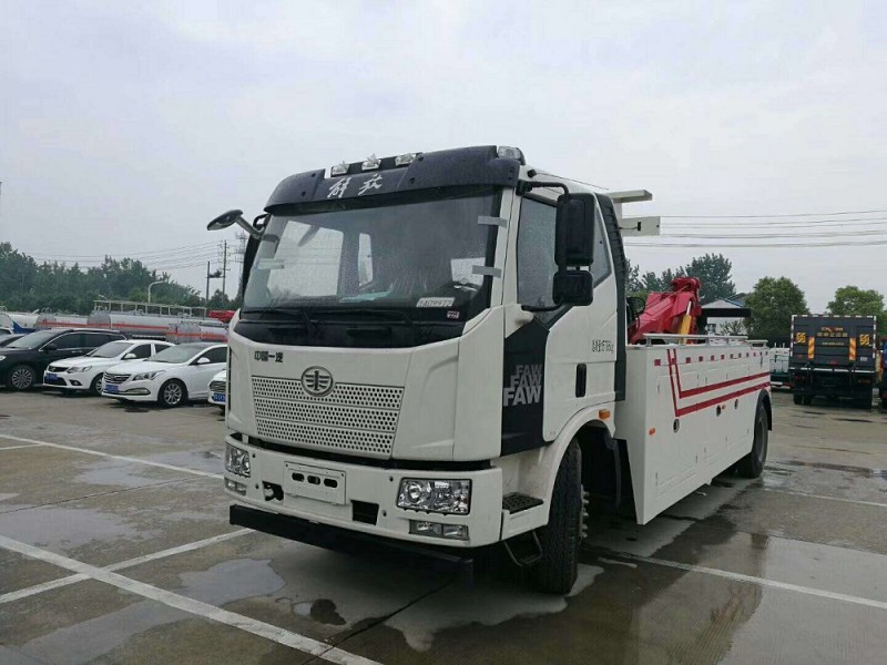 解放單橋拖吊聯(lián)體(一托一)清障車