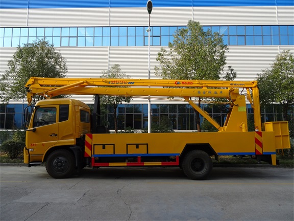 東風天錦20-22米高空作業(yè)車 東風天錦20-22米高空作業(yè)車圖片